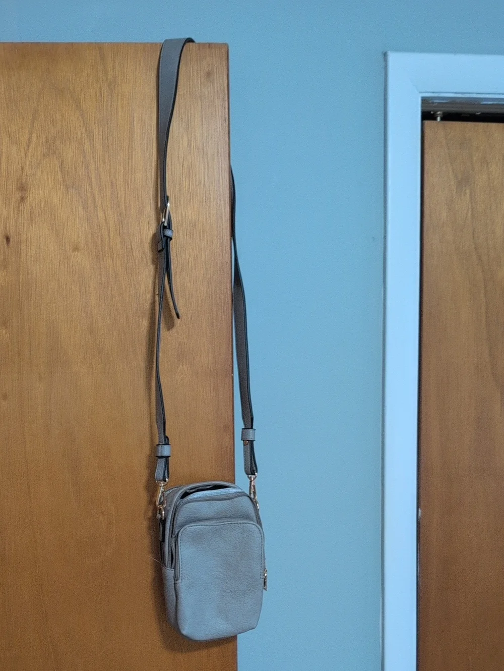 Unbranded Gray Crossbody Bag for Women